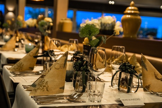 Game night dinner at Van der Valk